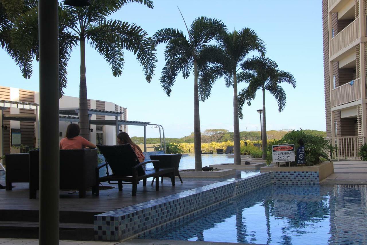 Marquee Residences * Angeles
